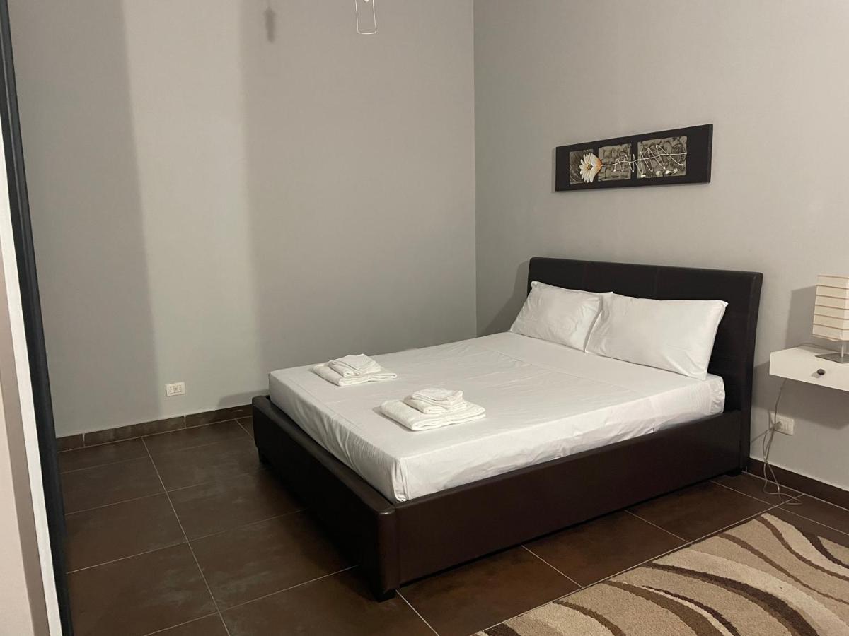 Ferienwohnung La Casa Di Bea Lecce Exterior foto
